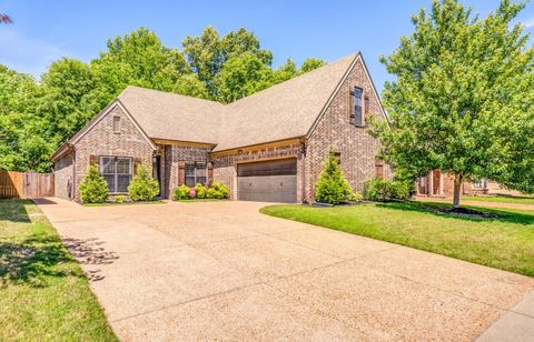 Photo of 6015 GARRETT VALLEY LN, Arlington, TN 38002 (MLS # 10221331)