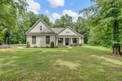Photo of 4750 N GERMANTOWN RD, Bartlett, TN 38002 (MLS # 10210223)