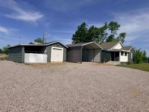 Photo of 819 N MAPLE ST, Adamsville, TN 38310 (MLS # 10220857)