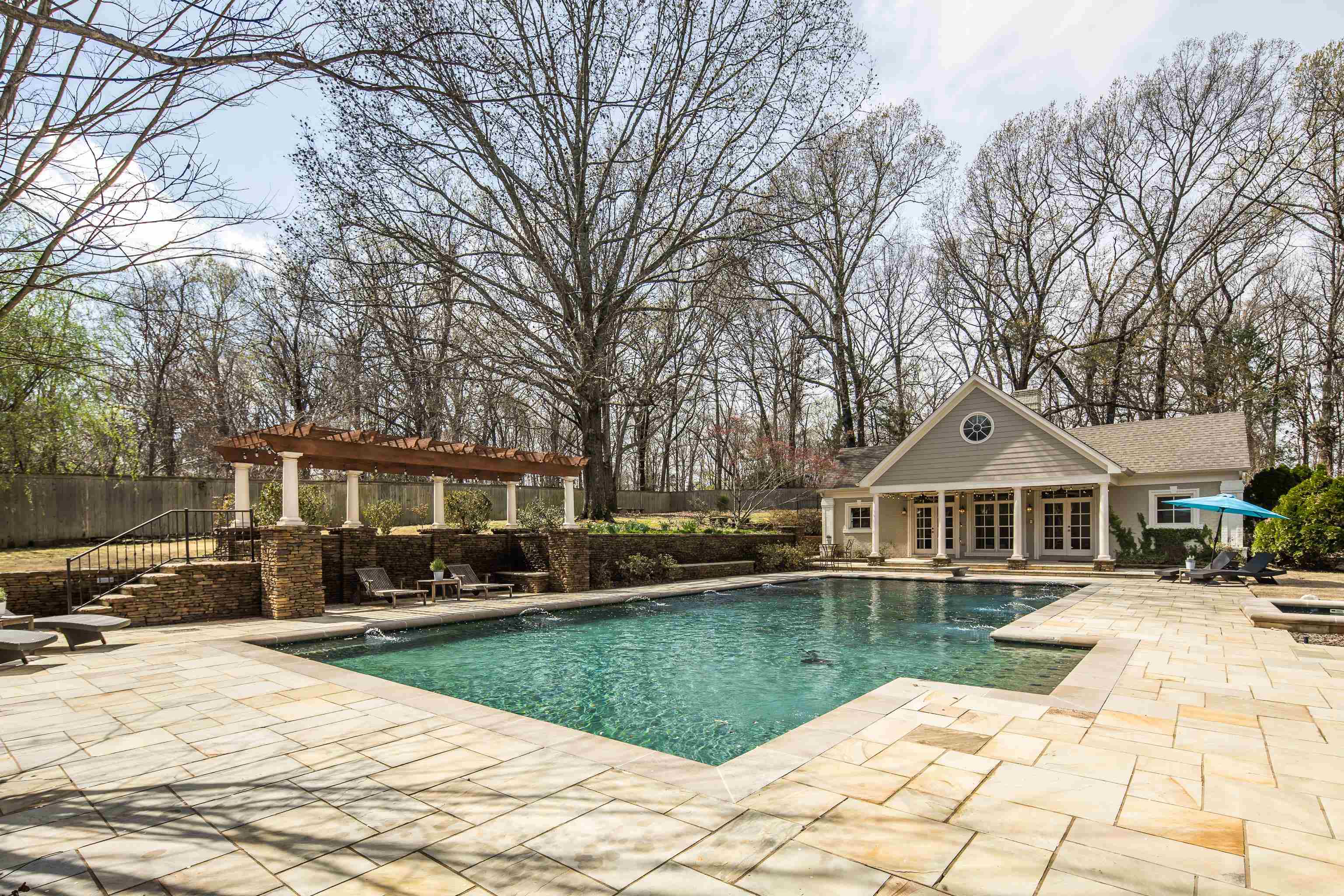 8837 CALKINS HILL CV