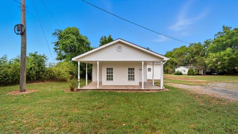 Photo of 1503 BEAVER RD, Munford, TN 38058 (MLS # 10206298)