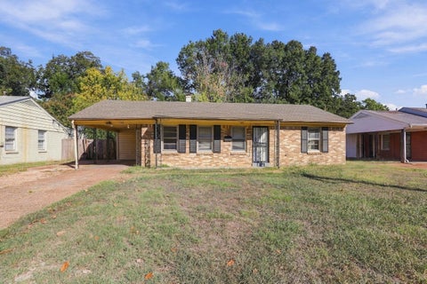 Photo of 4486 WILLOW RD, Memphis, TN 38117 (MLS # 10233208)