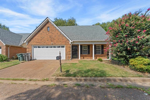 Photo of 1673 CAMILLE WAY, Memphis, TN 38016 (MLS # 10229338)