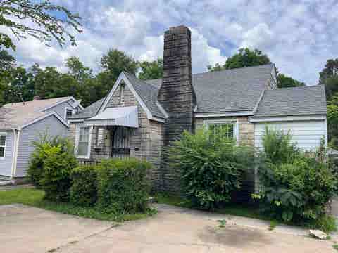 Photo of 3236 PARK AVE, Memphis, TN 38111 (MLS # 10224489)