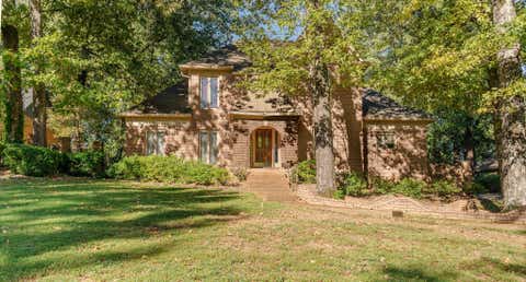 Photo of 2029 WOODCHASE CV, Memphis, TN 38016 (MLS # 10227174)