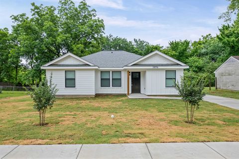 Photo of 3896 CHRISTINE GARDEN RD E, Memphis, TN 38118 (MLS # 10221201)