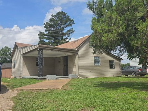 Photo of 13515 MAIN ST, Somerville, TN 38068 (MLS # 10224446)