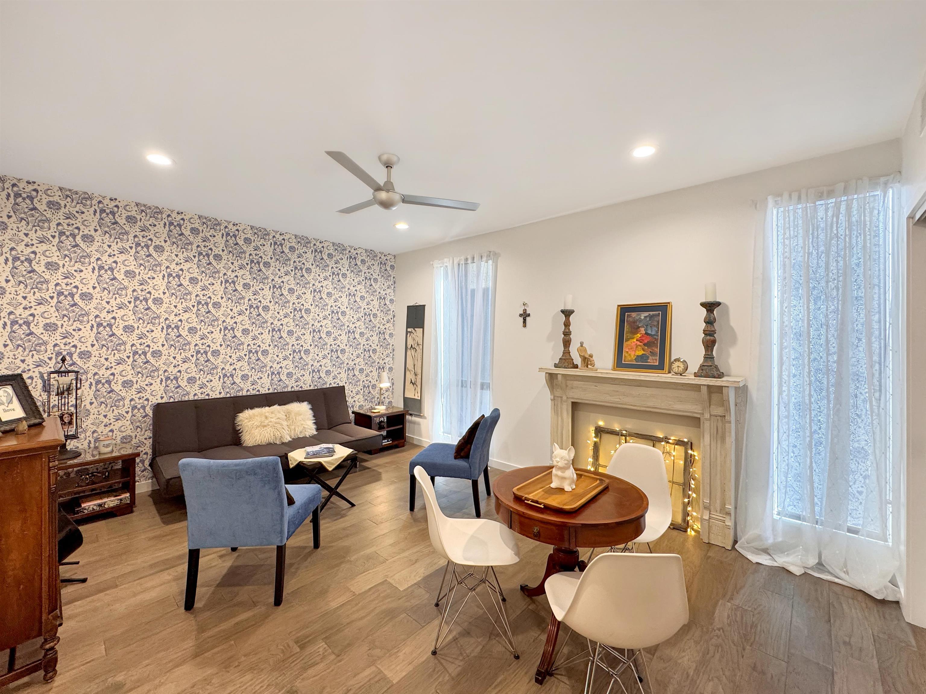 Memphis, Tennessee 38103, United States, 3 Bedrooms Bedrooms, ,2 BathroomsBathrooms,Residential,Active,227761