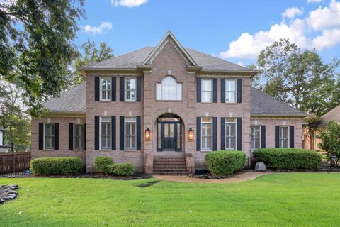 Photo of 927 OAKMONT RIDGE CV, Collierville, TN 38017 (MLS # 10207313)