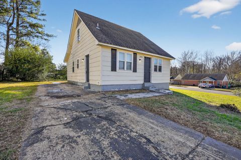 Photo of 2449 LABONTE DR, Memphis, TN 38127 (MLS # 10211554)