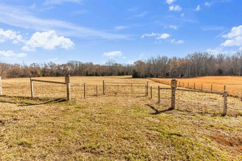 Photo of 0 ANDREW RD, Mason, TN 38049 (MLS # 10215850)