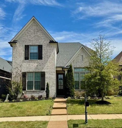 Photo of 300 CHEROKEE CIR, Oakland, TN 38060 (MLS # 10218871)