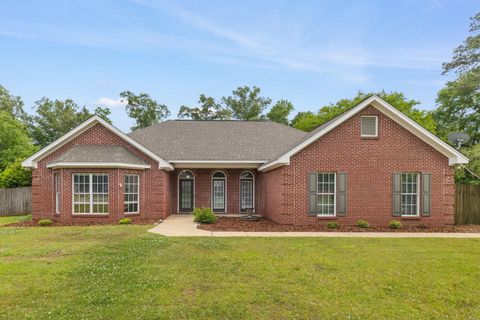Photo of 20 RED OAK LANE LN, Starkville, MS 39759 (MLS # 10220250)