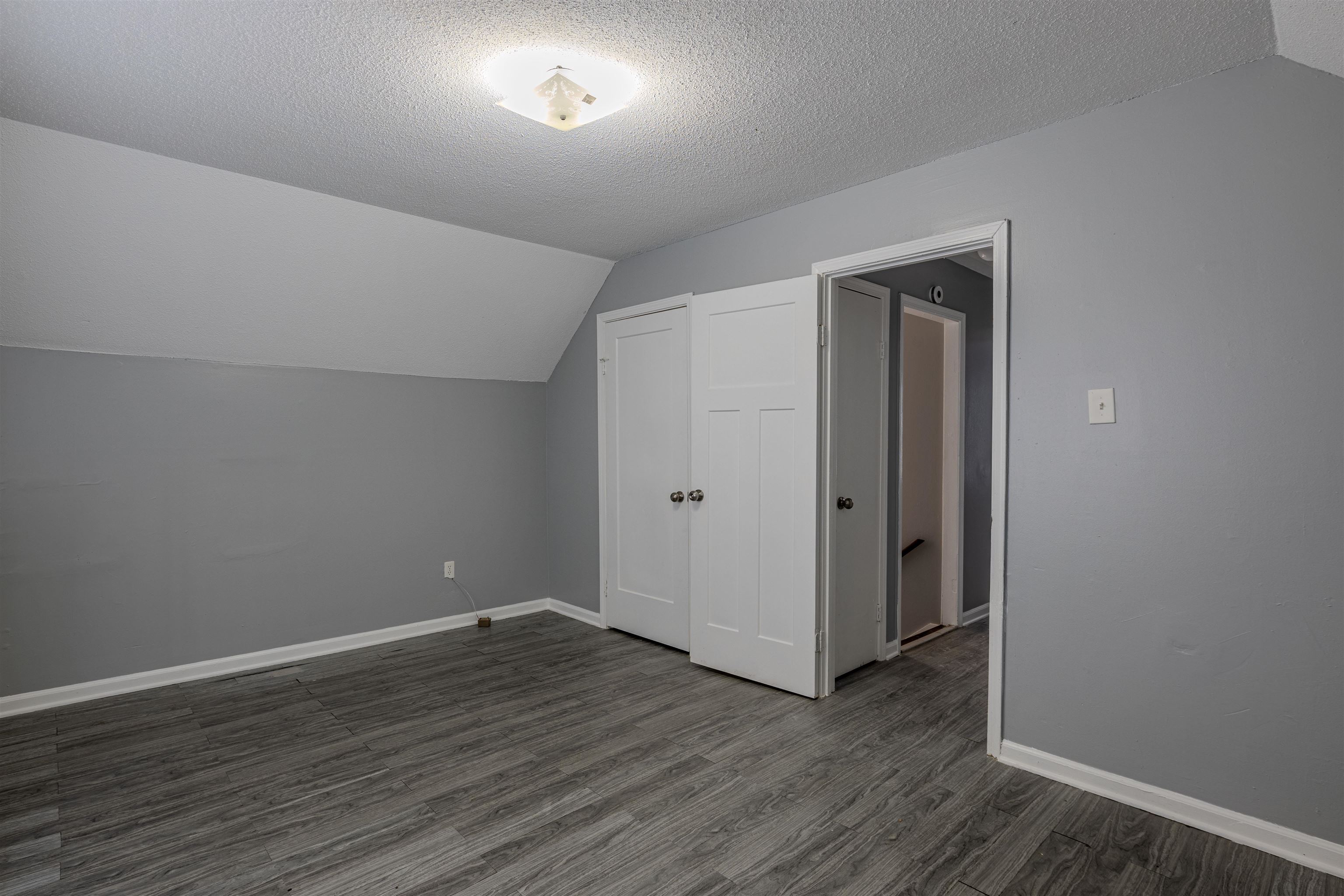 Memphis, Tennessee 38109, United States, 4 Bedrooms Bedrooms, ,2 BathroomsBathrooms,Residential,Active,7958