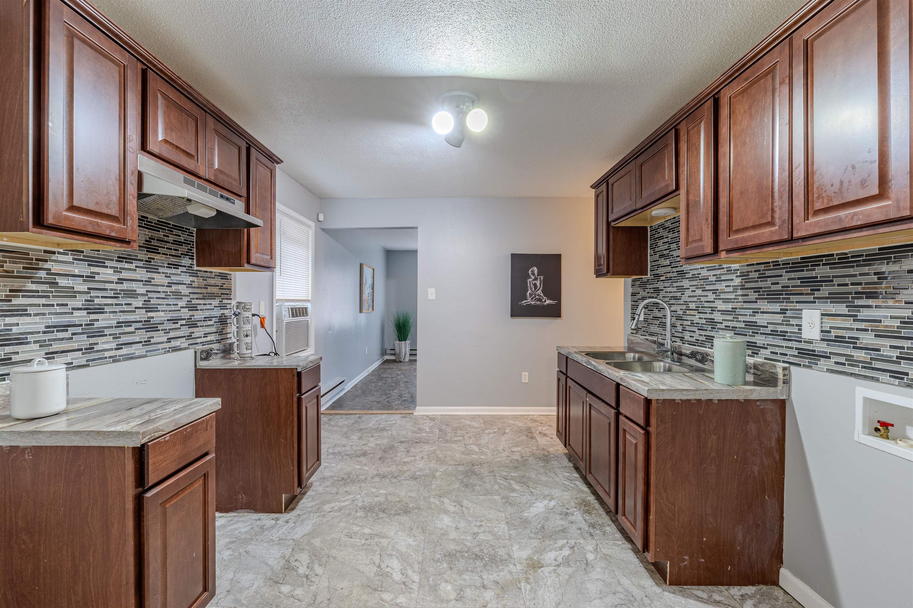 Memphis, Tennessee 38109, United States, 4 Bedrooms Bedrooms, ,2 BathroomsBathrooms,Residential,Active,7958