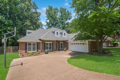 Single Family Residence in Memphis TN 8616 CEDAR FARMS DR.jpg