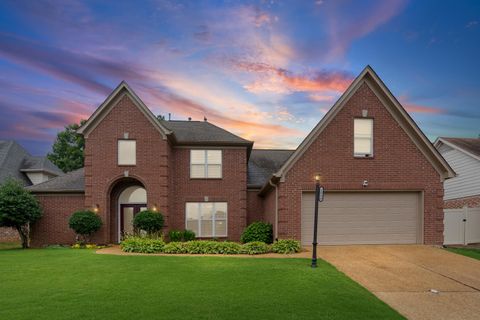 Photo of 1085 MACON HALL RD, Cordova, TN 38018 (MLS # 10222599)