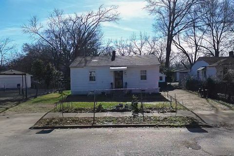Photo of 3997 TRUMAN AVE, Memphis, TN 38108 (MLS # 10213371)
