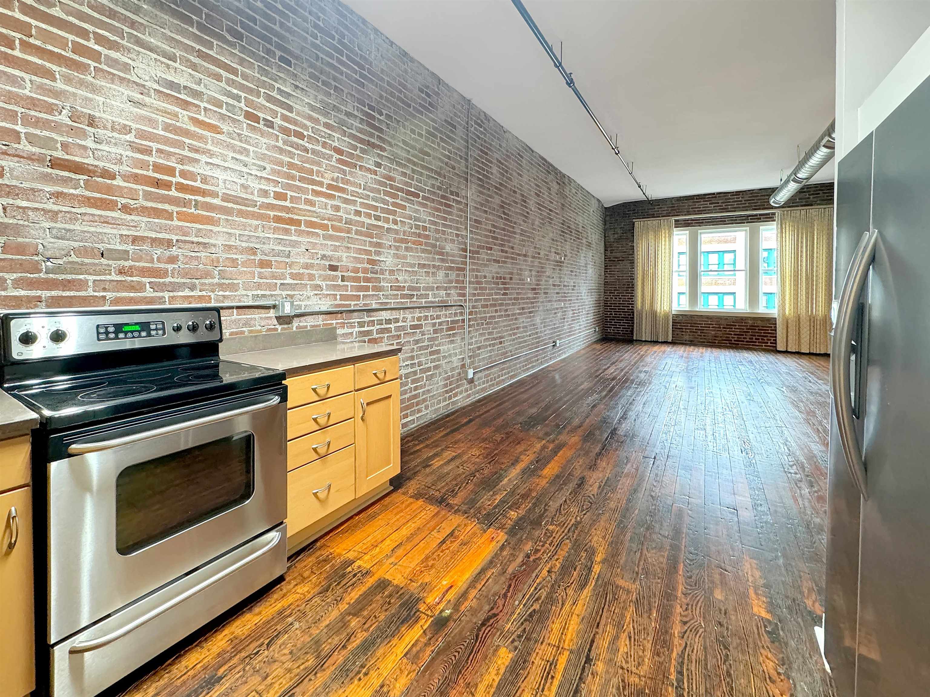 Memphis, Tennessee 38103, United States, 1 Bedroom Bedrooms, ,1 BathroomBathrooms,Residential,Active,2332