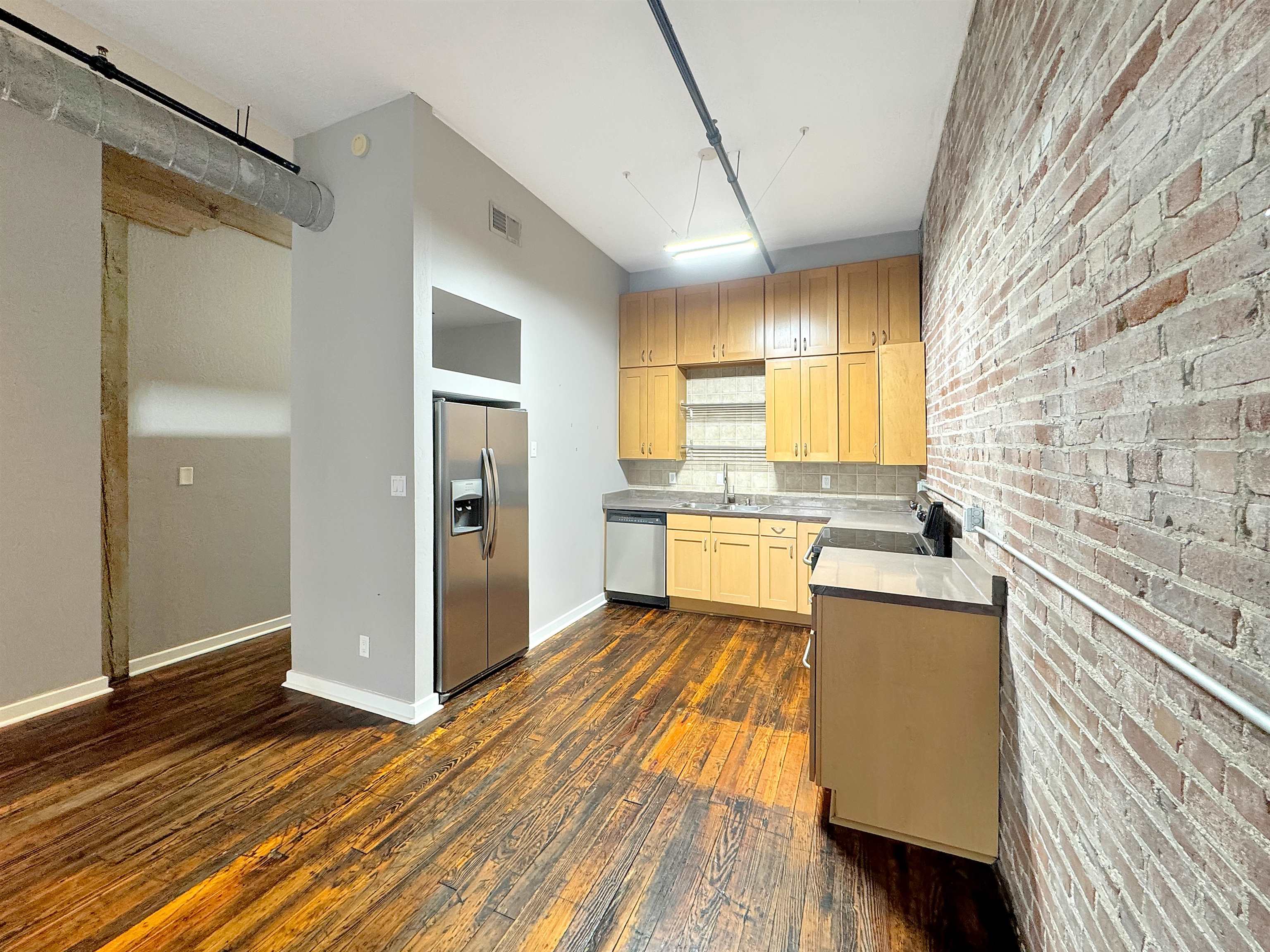 Memphis, Tennessee 38103, United States, 1 Bedroom Bedrooms, ,1 BathroomBathrooms,Residential,Active,2332