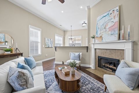 Photo of 1977 S BEND DR, Cordova, TN 38016 (MLS # 10218969)