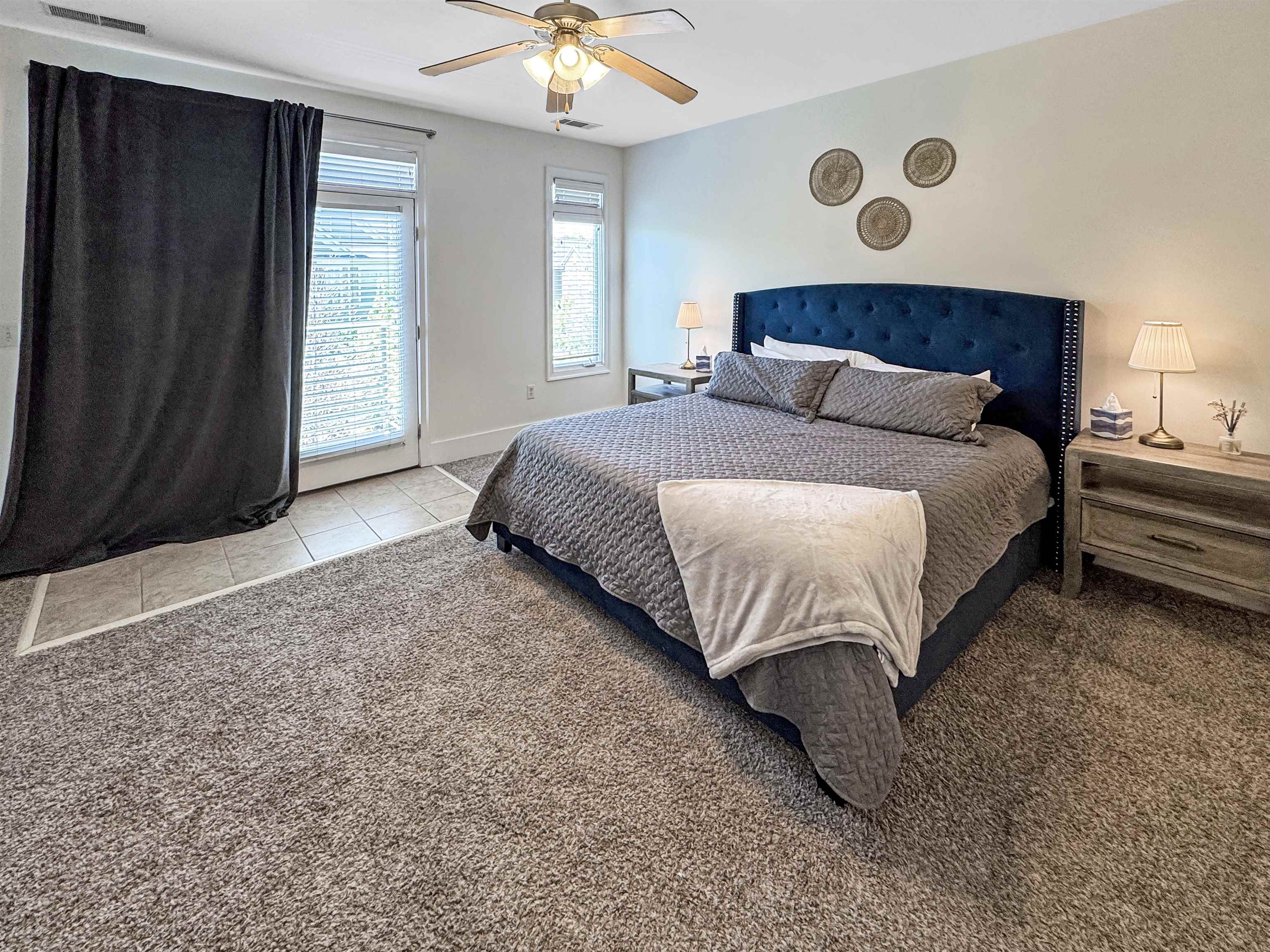 Memphis, Tennessee 38103, United States, 2 Bedrooms Bedrooms, ,3 BathroomsBathrooms,Residential,Pending,105210