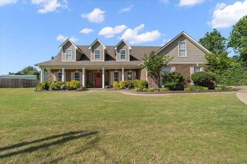 Photo of 93 NOB HILL CV, Munford, TN 38058 (MLS # 10220621)