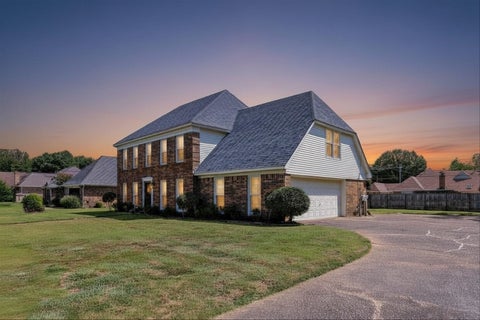 Photo of 3948 FERN VALLEY DR, Memphis, TN 38125 (MLS # 10228663)