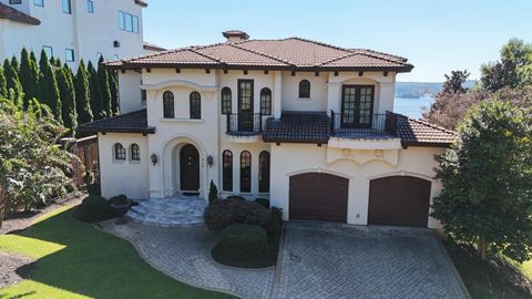 Photo of 215 WESTSHORE RIDGE DR, Savannah, TN 38372 (MLS # 10207766)