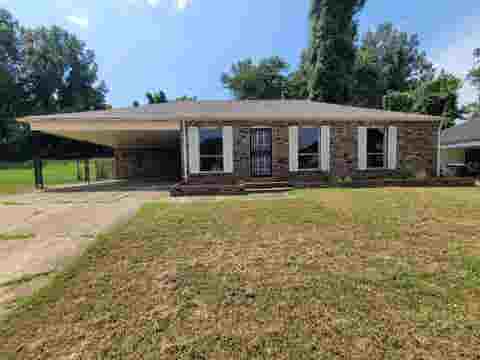 Photo of 1313 RYANWOOD AVE, Memphis, TN 38116 (MLS # 10227917)