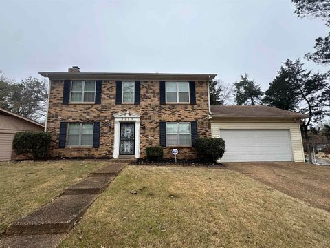 Photo of 2111 ROCK RIDGE RD, Memphis, TN 38134 (MLS # 10211527)
