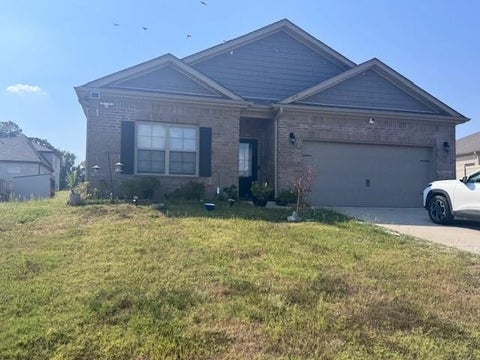 Photo of 270 LILLY DR, Oakland, TN 38060 (MLS # 10225710)