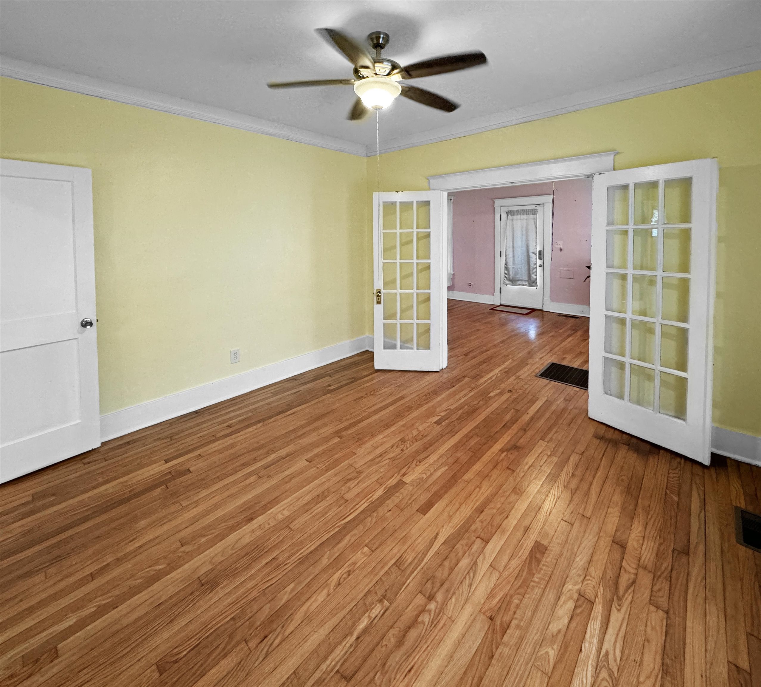 Memphis, Tennessee 38107, United States, 4 Bedrooms Bedrooms, ,3 BathroomsBathrooms,Residential,Pending,52785