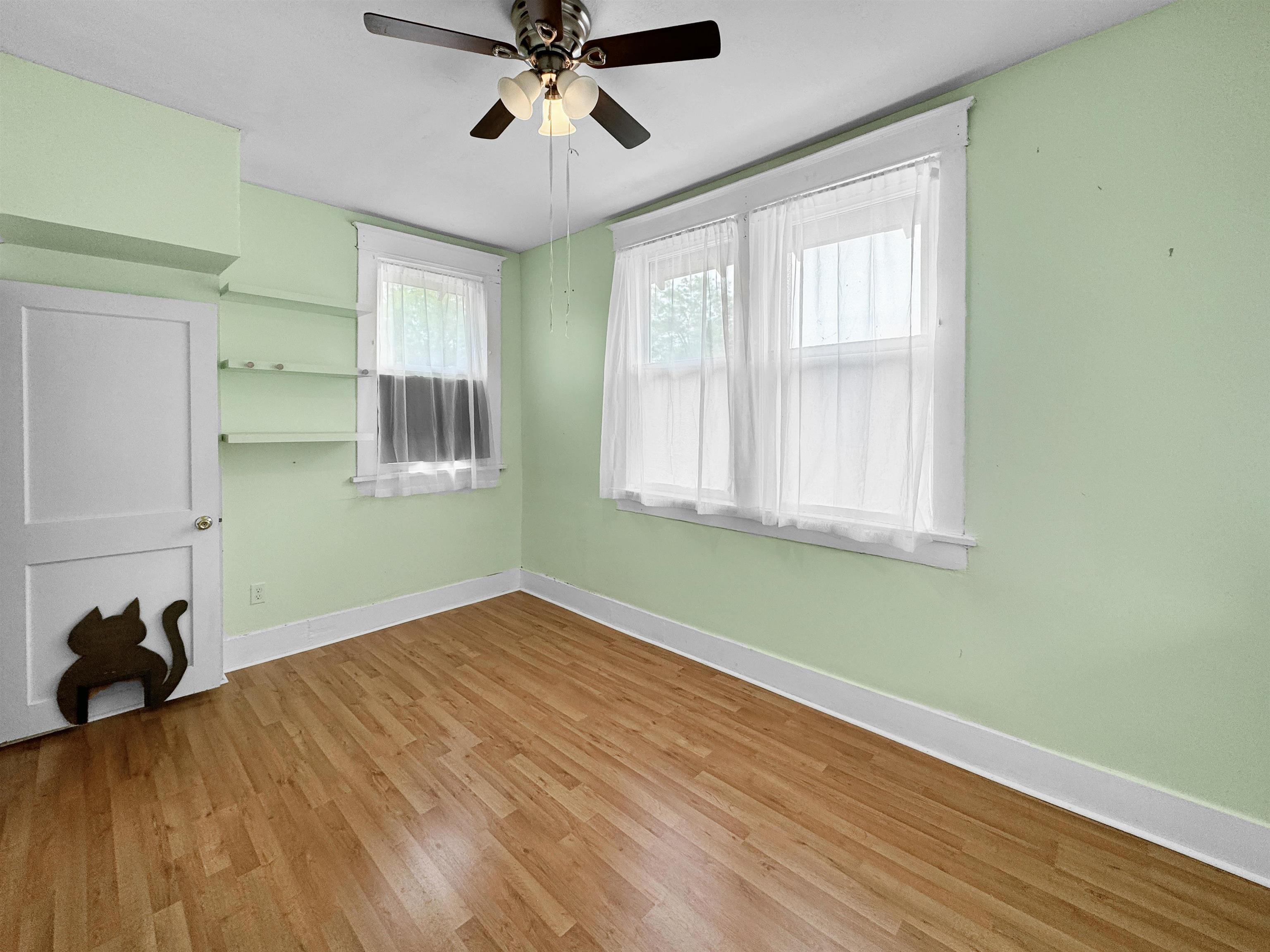 Memphis, Tennessee 38107, United States, 4 Bedrooms Bedrooms, ,3 BathroomsBathrooms,Residential,Pending,52785