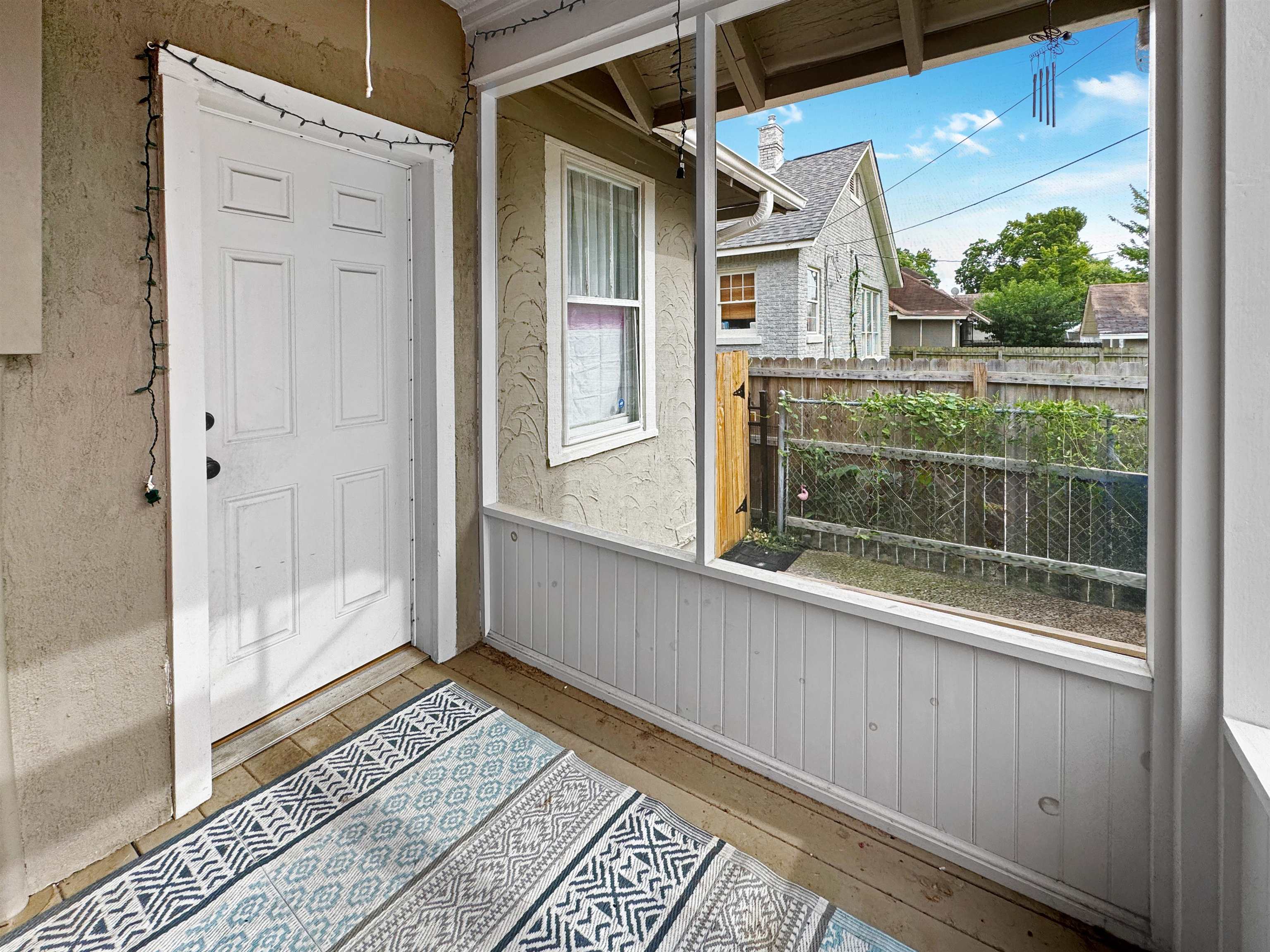 Memphis, Tennessee 38107, United States, 4 Bedrooms Bedrooms, ,3 BathroomsBathrooms,Residential,Pending,52785