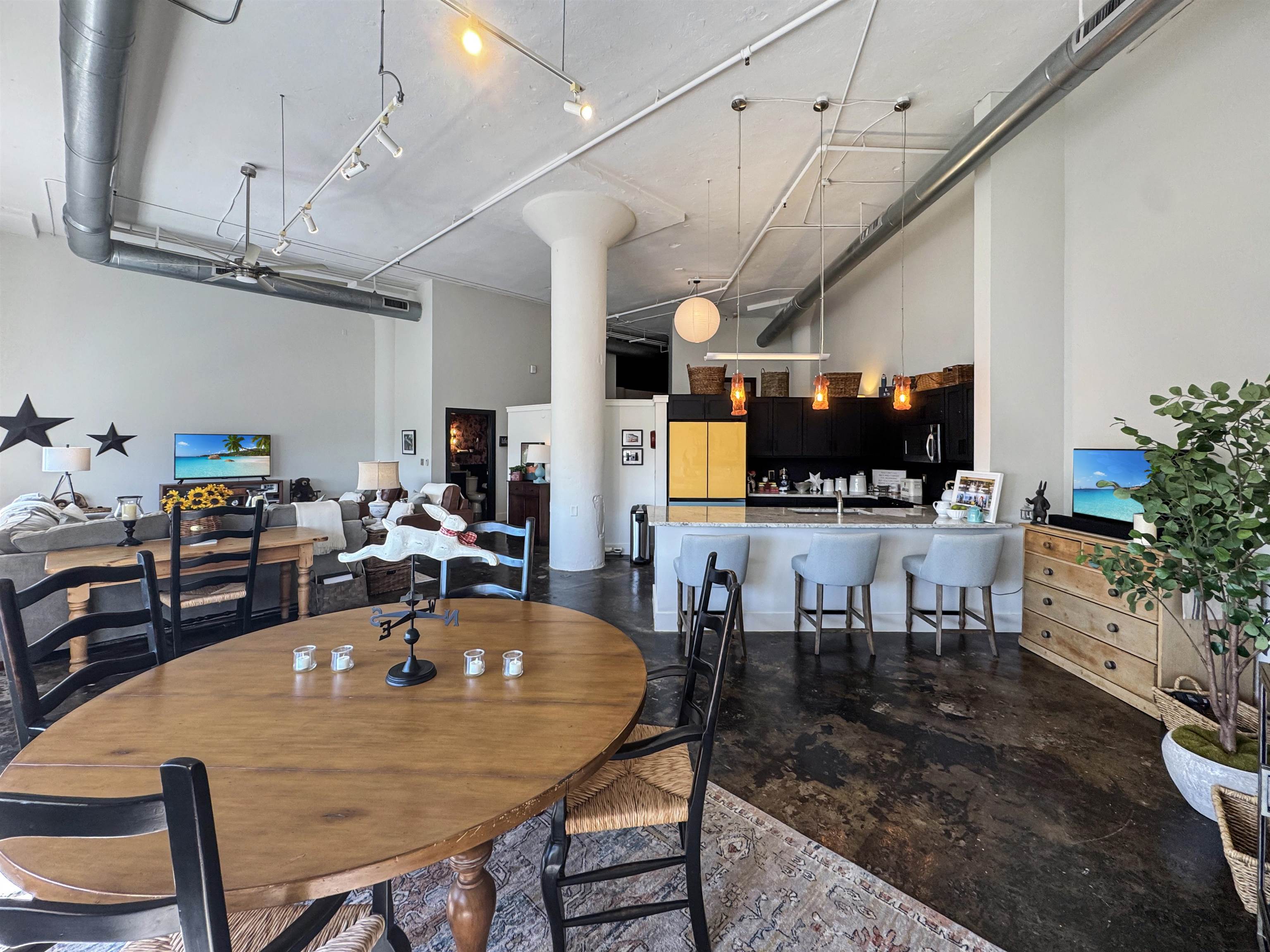 Memphis, Tennessee 38103, United States, 1 Bedroom Bedrooms, ,1 BathroomBathrooms,Residential,Active,248978