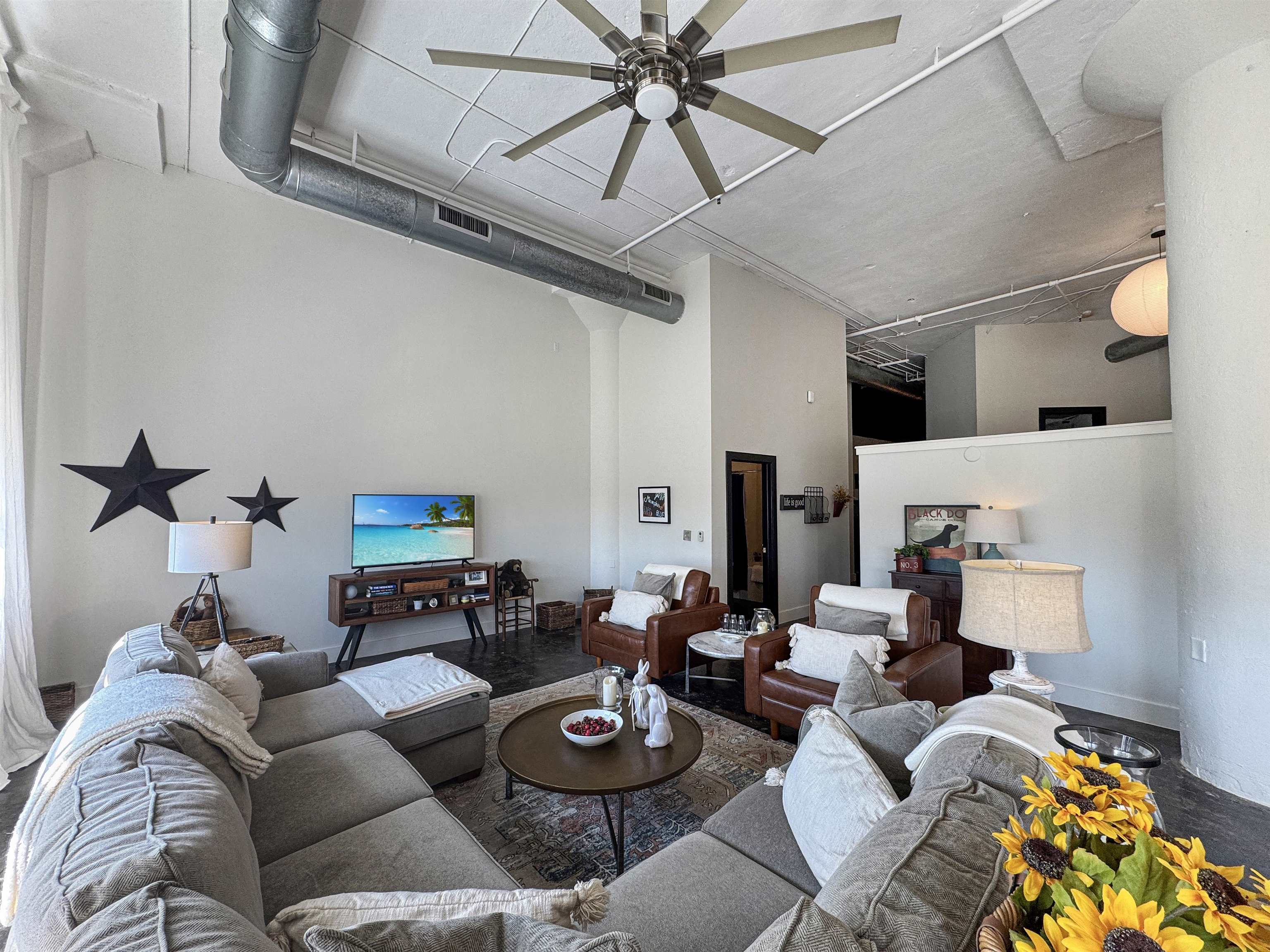 Memphis, Tennessee 38103, United States, 1 Bedroom Bedrooms, ,1 BathroomBathrooms,Residential,Active,248978