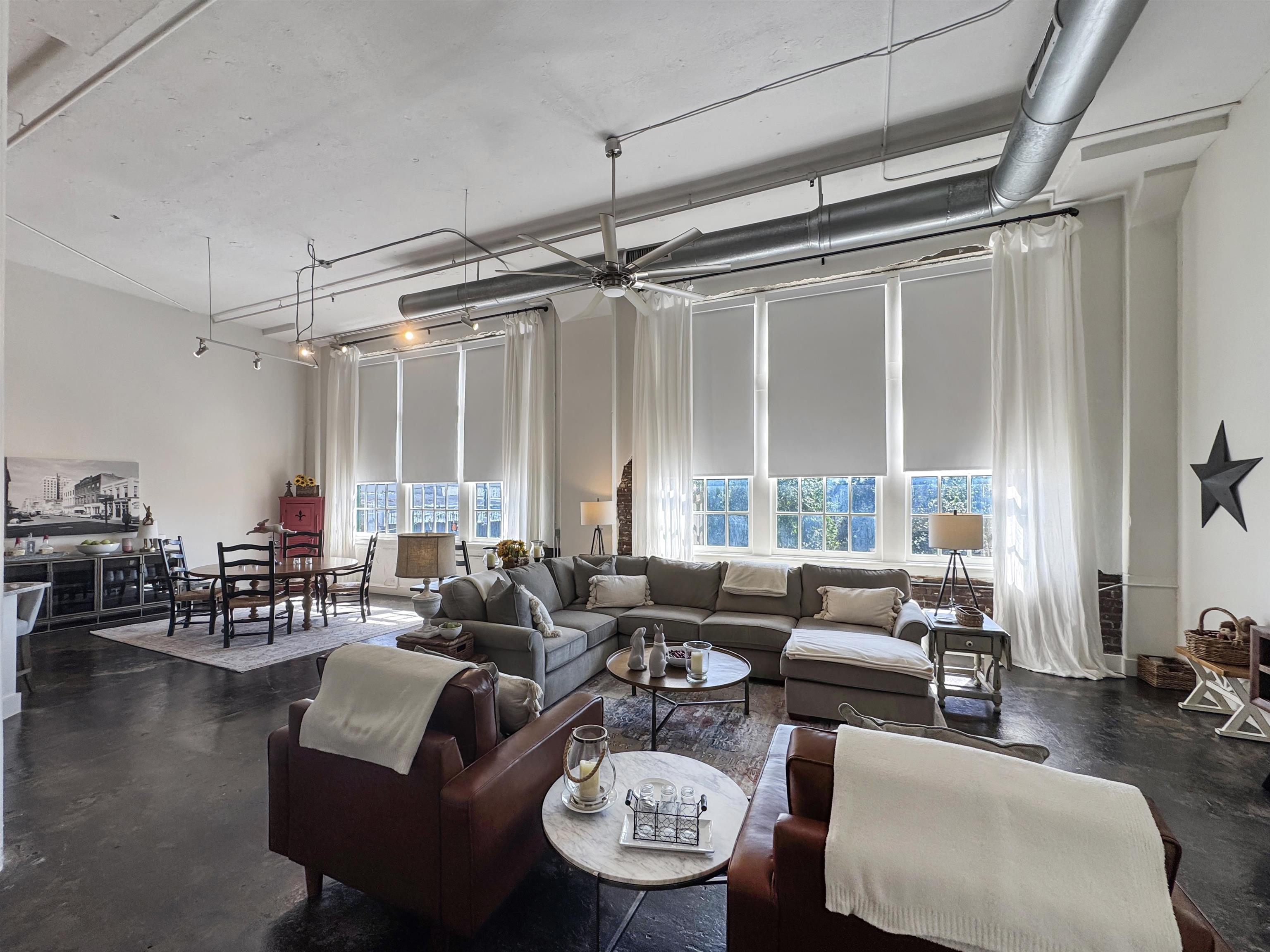 Memphis, Tennessee 38103, United States, 1 Bedroom Bedrooms, ,1 BathroomBathrooms,Residential,Active,248978