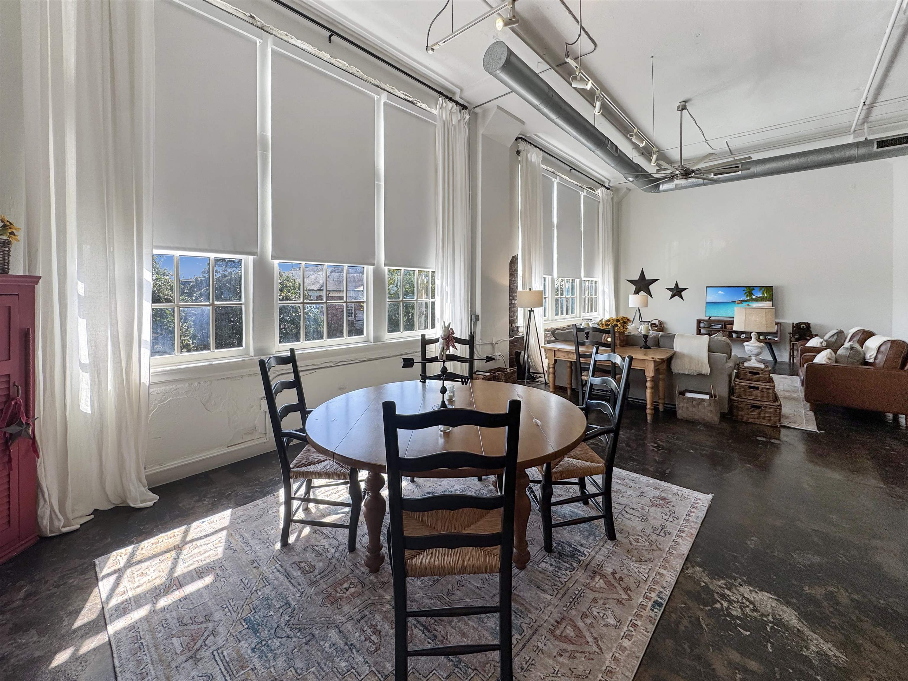 Memphis, Tennessee 38103, United States, 1 Bedroom Bedrooms, ,1 BathroomBathrooms,Residential,Active,248978