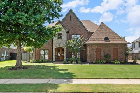 Photo of 1769 MOSSY OAK LN, Collierville, TN 38017 (MLS # 10224230)