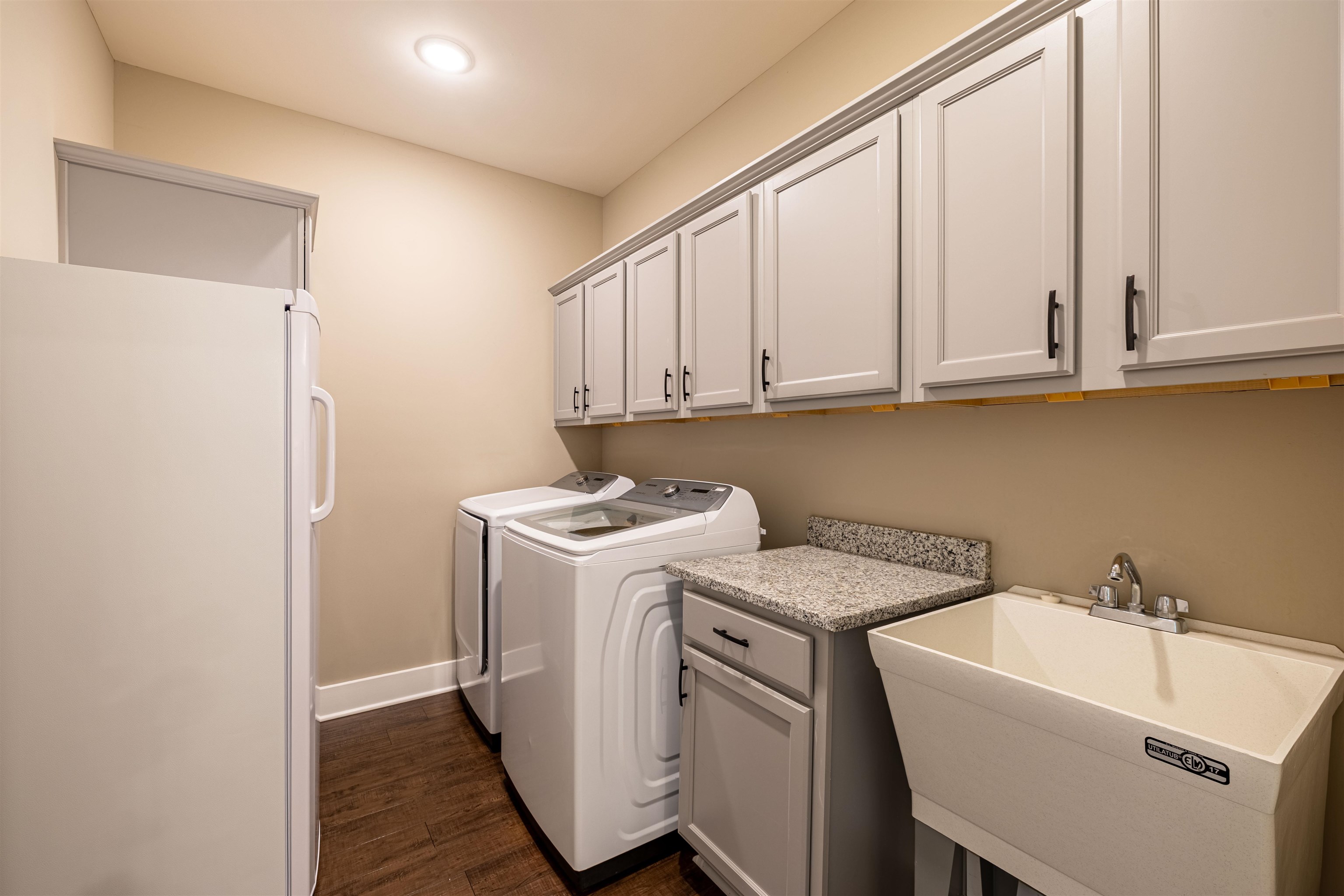 Byhalia, Mississippi 38611, United States, 4 Bedrooms Bedrooms, ,3 BathroomsBathrooms,Residential,Active,203350