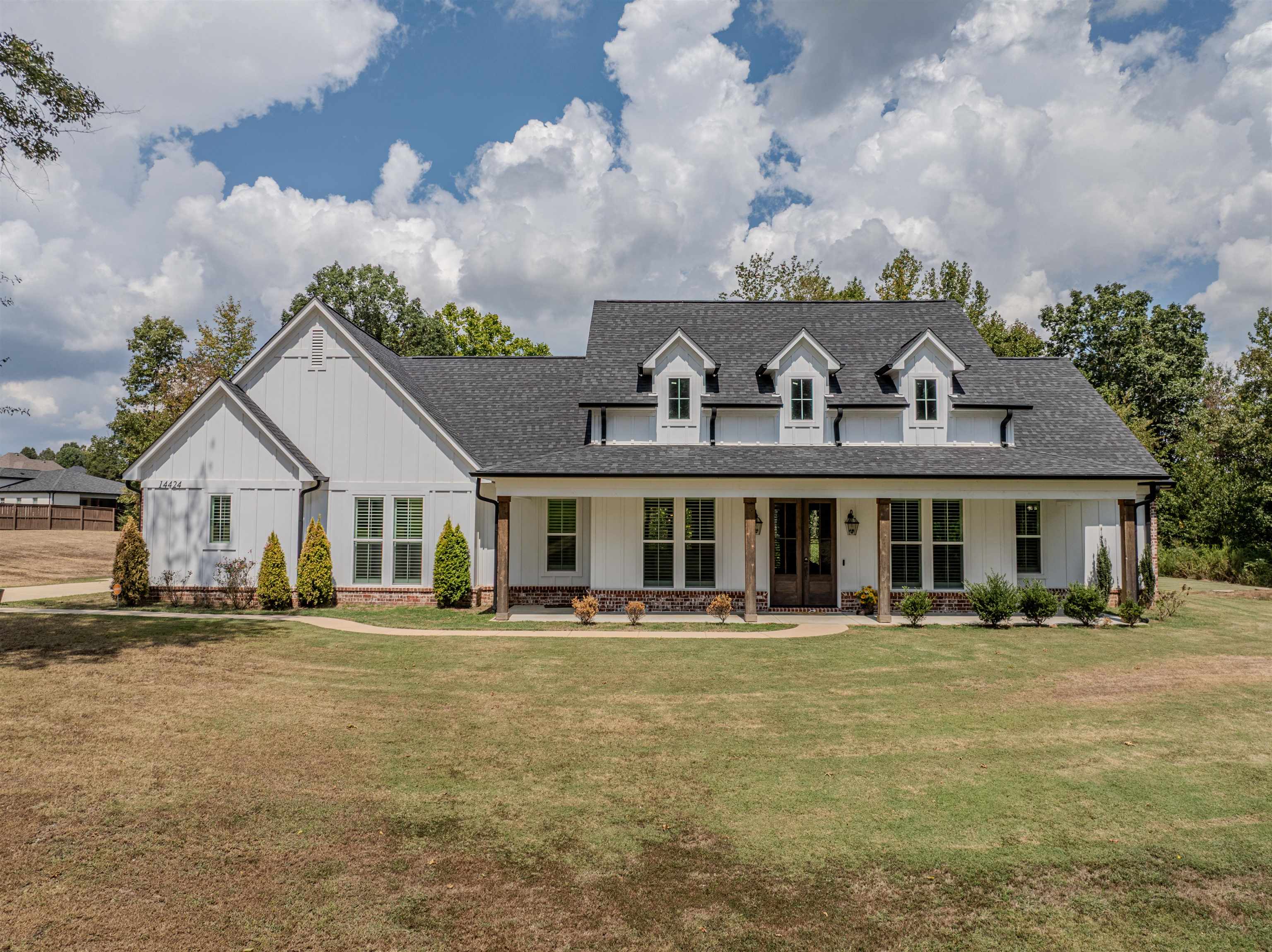 Byhalia, Mississippi 38611, United States, 4 Bedrooms Bedrooms, ,3 BathroomsBathrooms,Residential,Active,203350