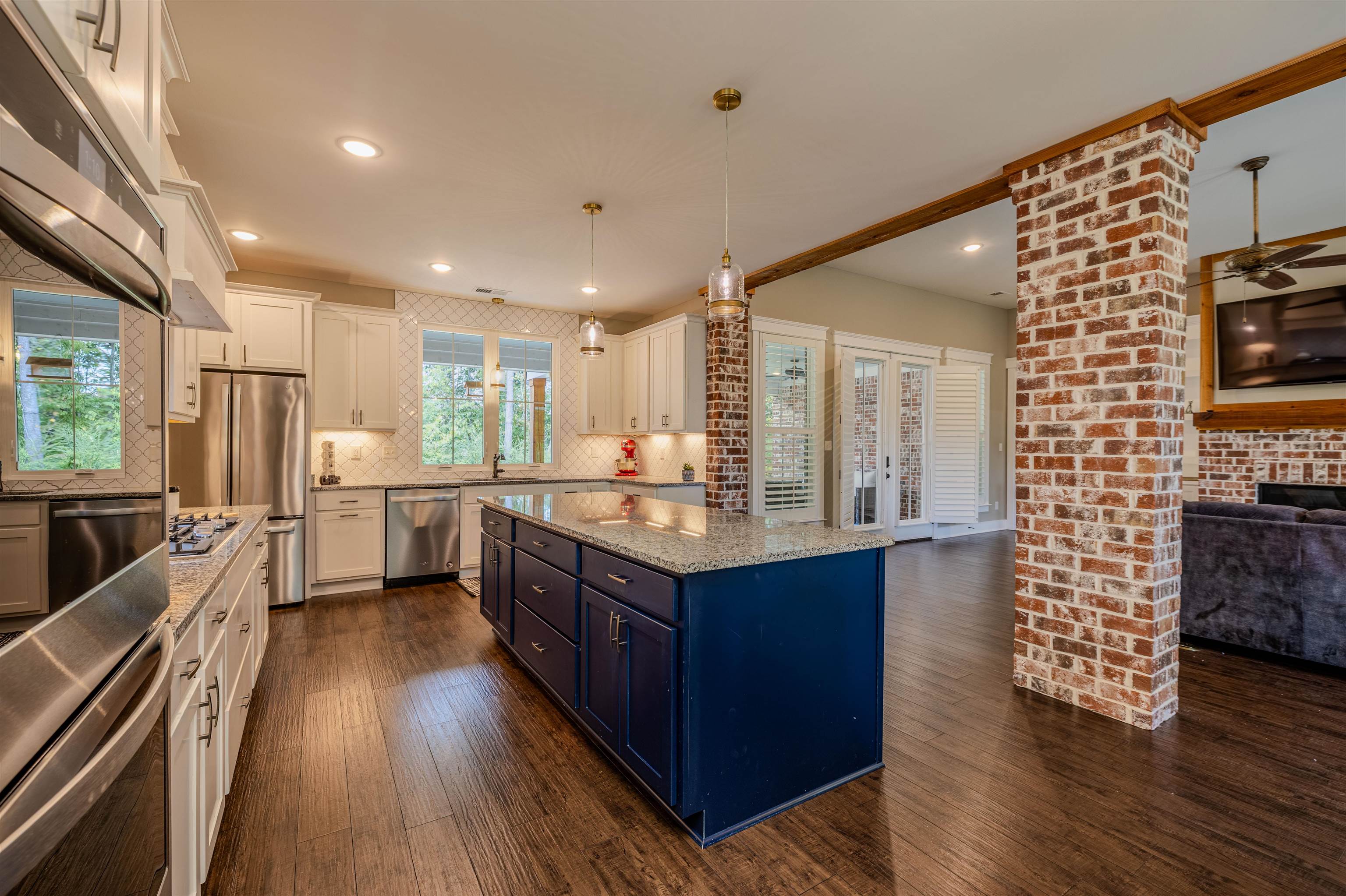 Byhalia, Mississippi 38611, United States, 4 Bedrooms Bedrooms, ,3 BathroomsBathrooms,Residential,Active,203350