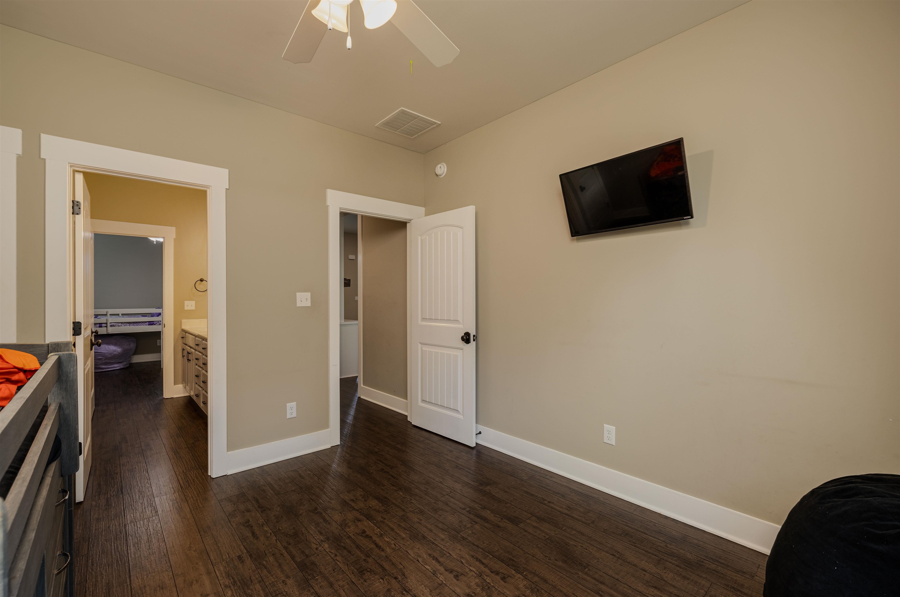 Byhalia, Mississippi 38611, United States, 4 Bedrooms Bedrooms, ,3 BathroomsBathrooms,Residential,Active,203350