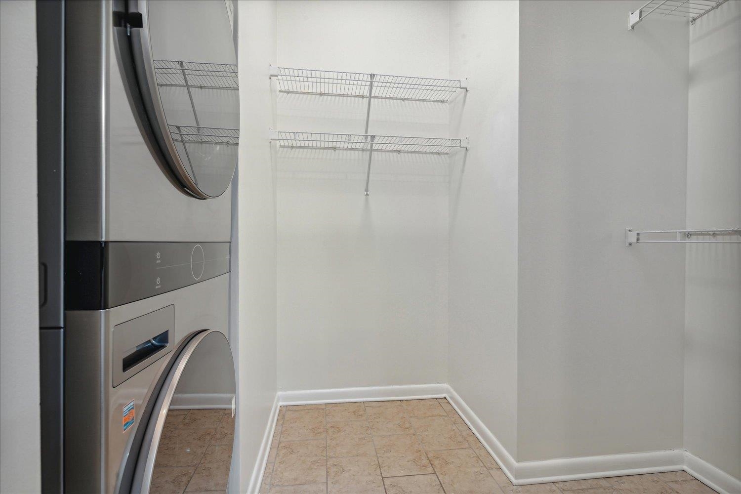 Memphis, Tennessee 38103, United States, 1 Bedroom Bedrooms, ,1 BathroomBathrooms,Residential,Pending,25226