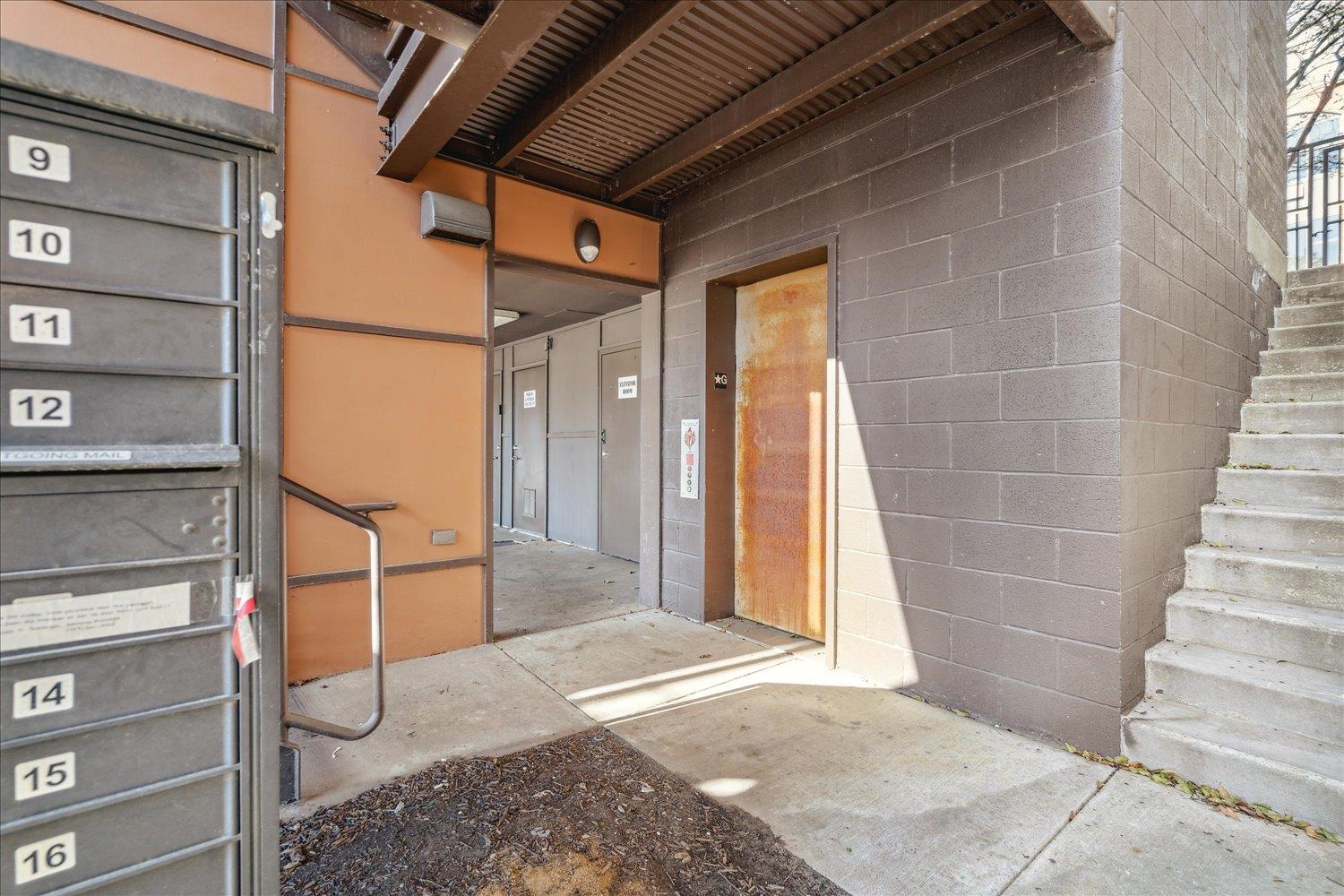 Memphis, Tennessee 38103, United States, 1 Bedroom Bedrooms, ,1 BathroomBathrooms,Residential,Pending,25226