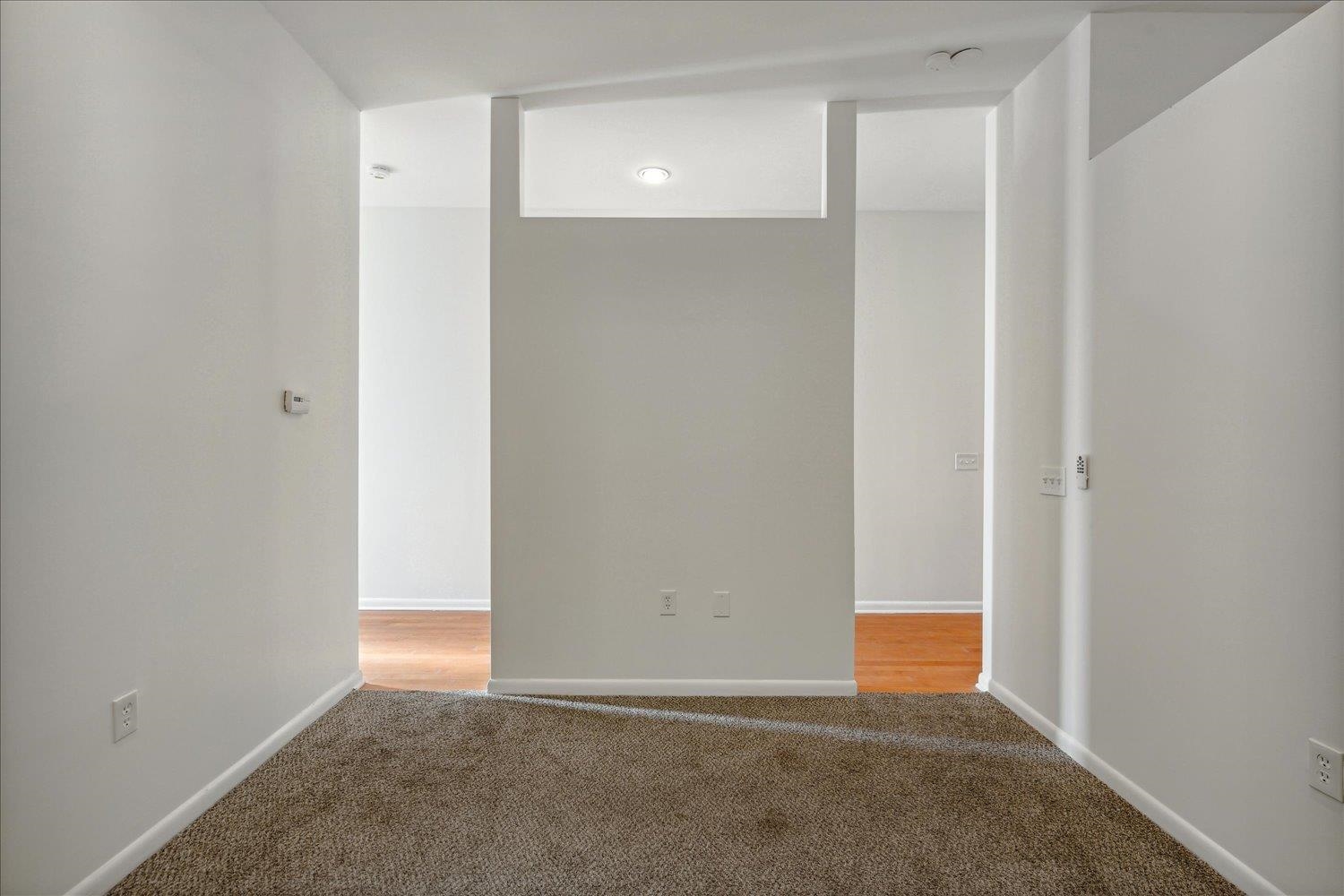 Memphis, Tennessee 38103, United States, 1 Bedroom Bedrooms, ,1 BathroomBathrooms,Residential,Pending,25226