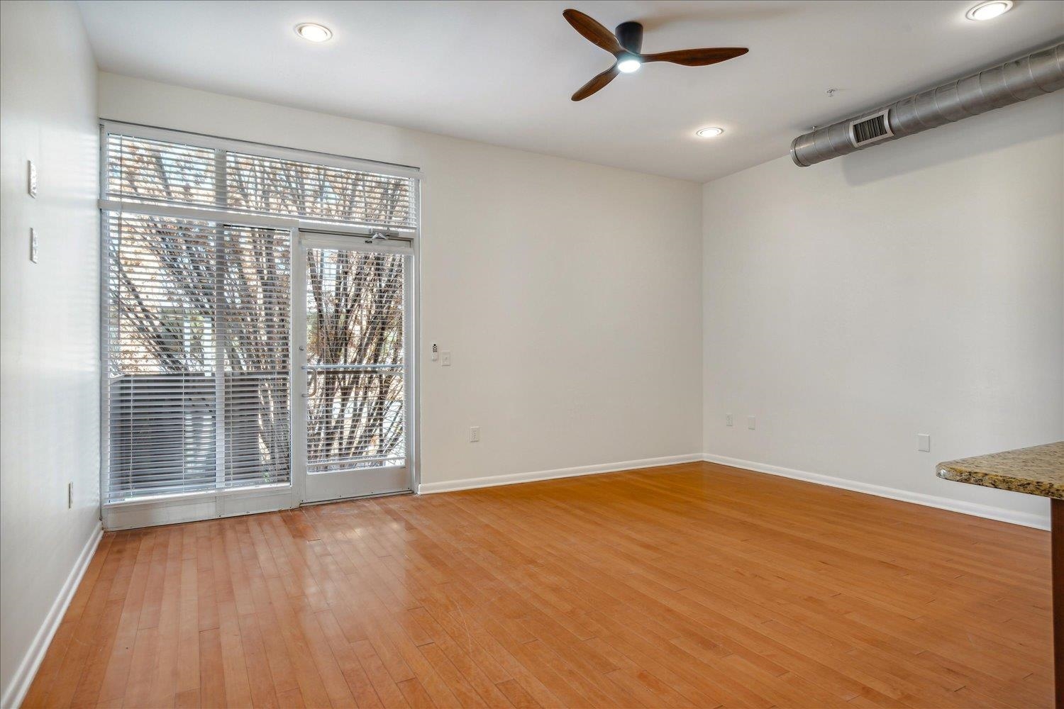 Memphis, Tennessee 38103, United States, 1 Bedroom Bedrooms, ,1 BathroomBathrooms,Residential,Pending,25226