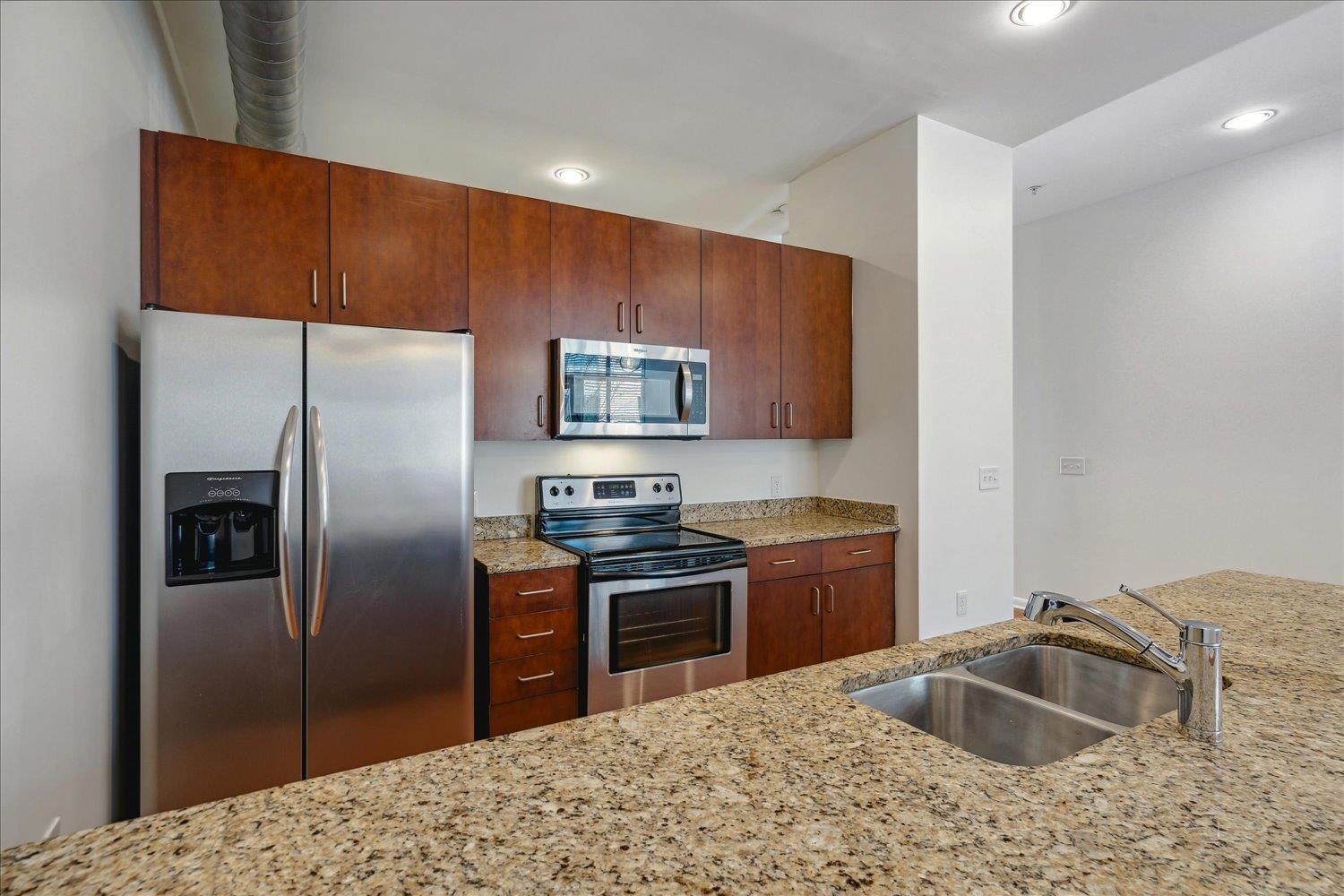 Memphis, Tennessee 38103, United States, 1 Bedroom Bedrooms, ,1 BathroomBathrooms,Residential,Pending,25226