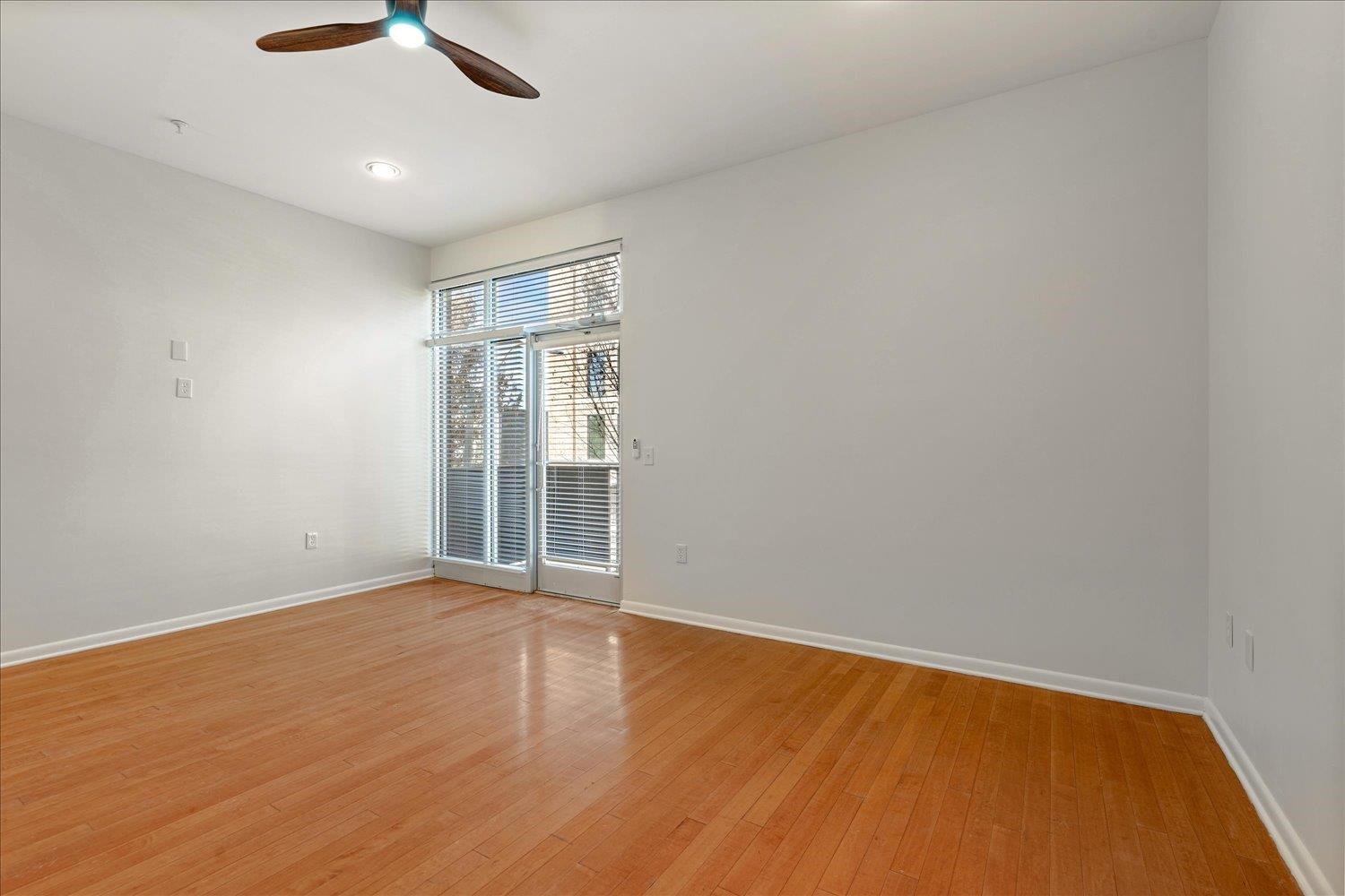 Memphis, Tennessee 38103, United States, 1 Bedroom Bedrooms, ,1 BathroomBathrooms,Residential,Pending,25226